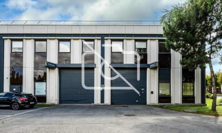 Entrepôt à louer à Antony - 357 m²