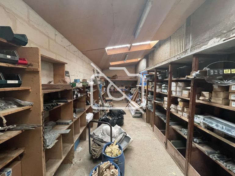 Entrepôt à vendre à Draveil - 510 m²