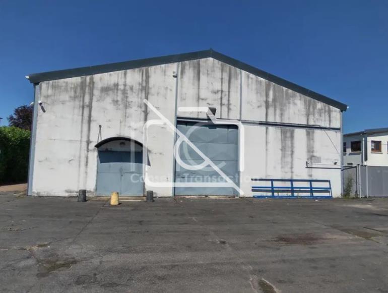 Entrepôt à louer à Brétigny-sur-Orge - 850 m²