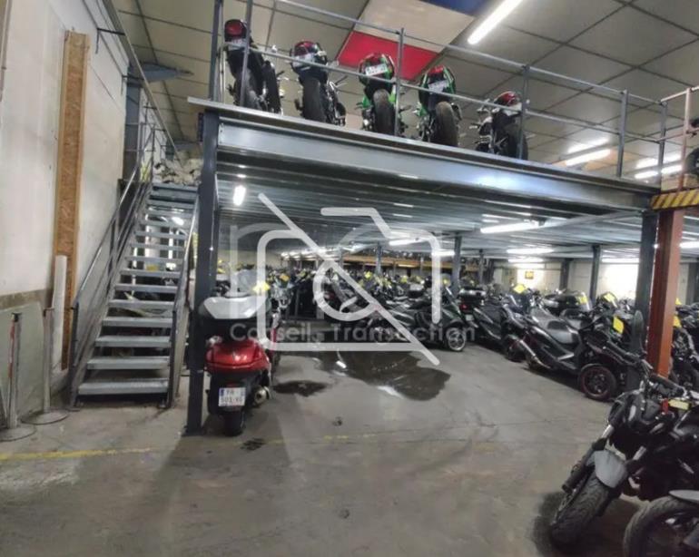 Entrepôt à louer à Brétigny-sur-Orge - 850 m²