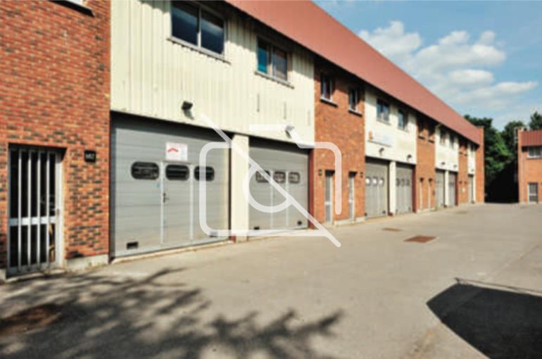 Entrepôt à louer à Lisses - 160 m²