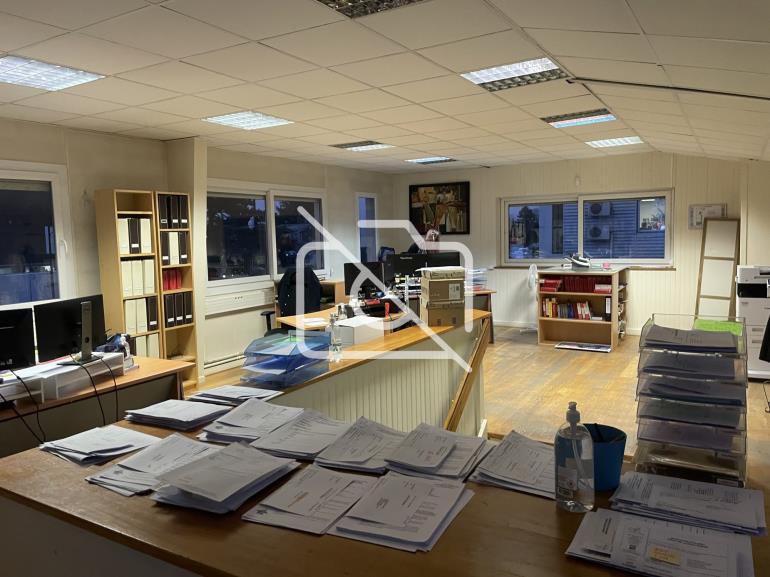 Entrepôt à louer à Épinay-sous-Sénart - 572 m²