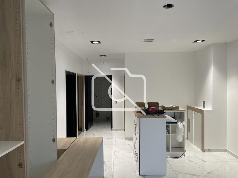 Entrepôt à vendre à Bondoufle - 795 m²