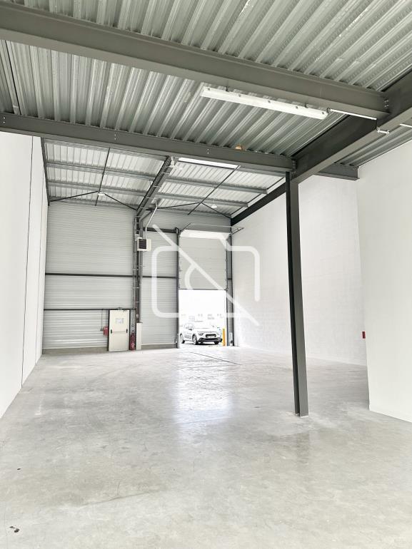 Entrepôt à louer à Bonneuil-sur-Marne - 370 m²