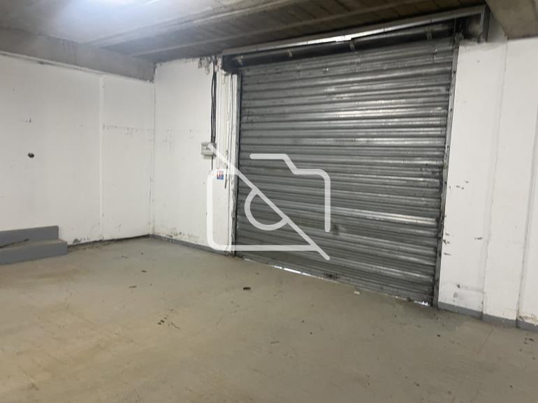 Entrepôt à louer à Croissy-Beaubourg - 657 m²