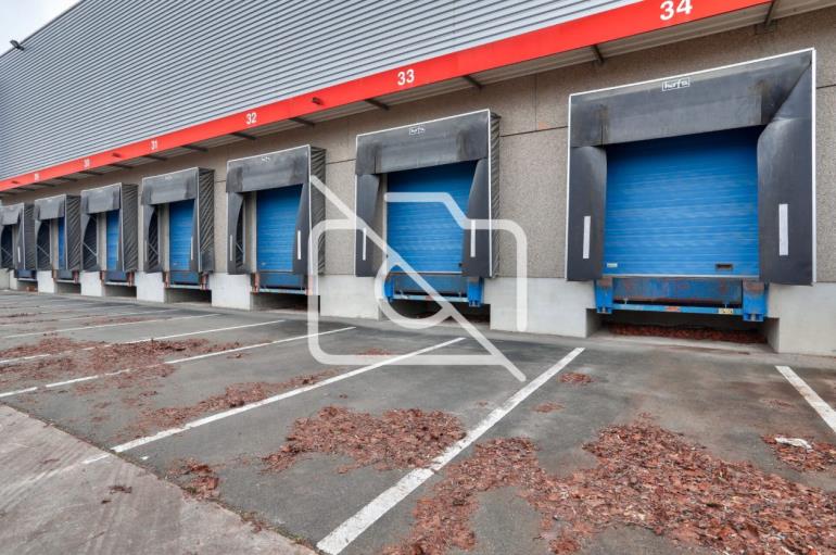 Entrepôt à louer à Gargenville - 8 495 m²