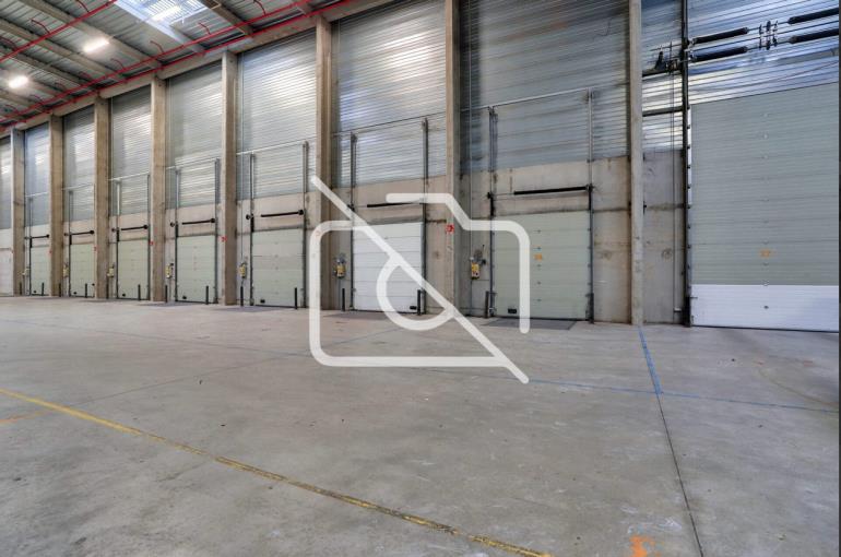 Entrepôt à louer à Gargenville - 8 495 m²