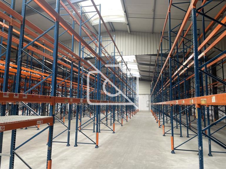 Entrepôt à louer à Le Thillay - 3 000 m²