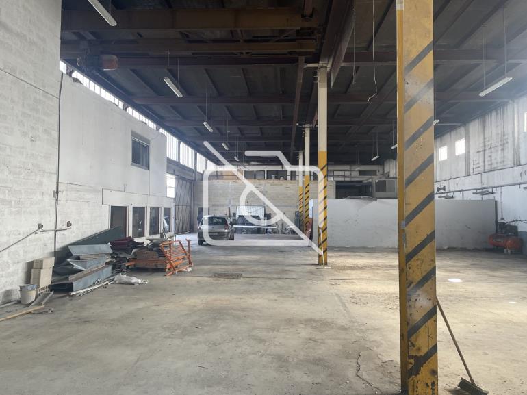 Entrepôt à louer à Bobigny - 1 000 m²
