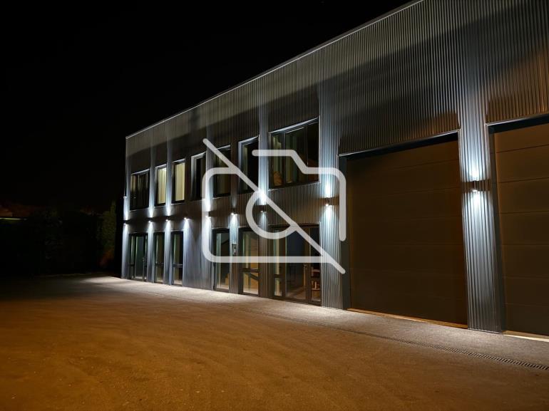 Entrepôt à louer à Arpajon - 613 m²