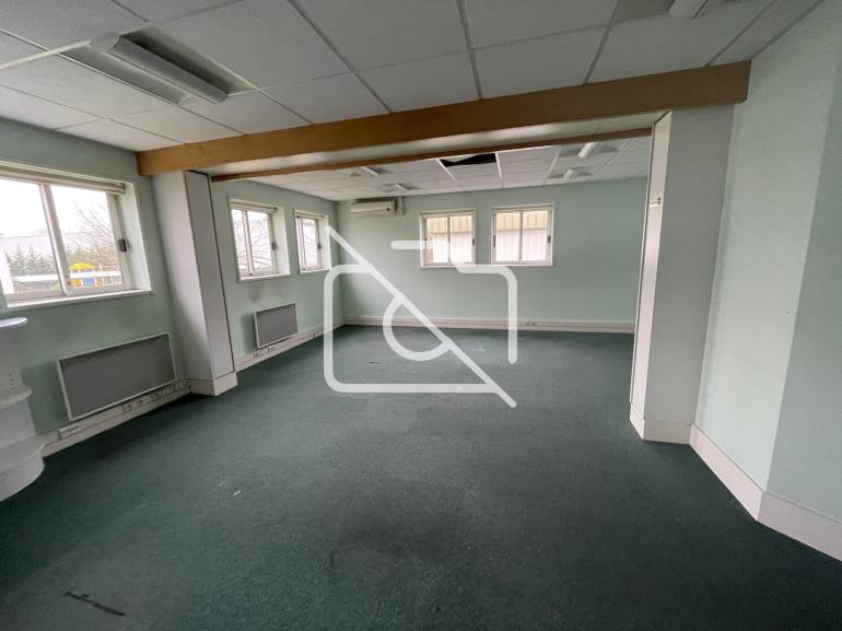 Entrepôt à louer à Bondoufle - 520 m²