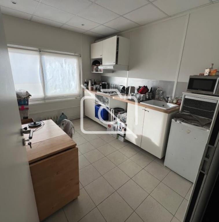 Entrepôt à vendre à Morsang-sur-Orge - 270 m²
