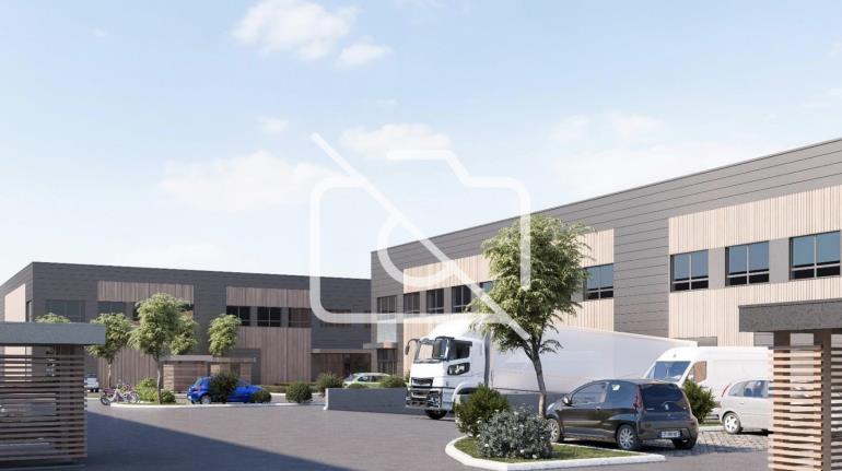 Entrepôt à louer à Trappes - 450 m²
