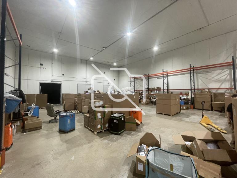 Entrepôt à louer à Meaux - 2 000 m²