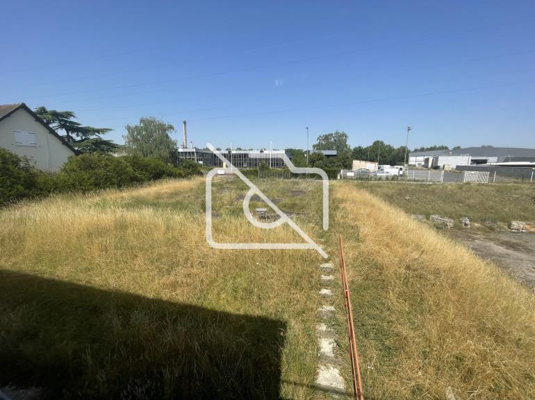 Entrepôt à louer à Meaux - 2 000 m²