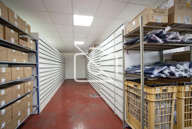 Entrepôt à vendre à Ris-Orangis - 1 500 m²