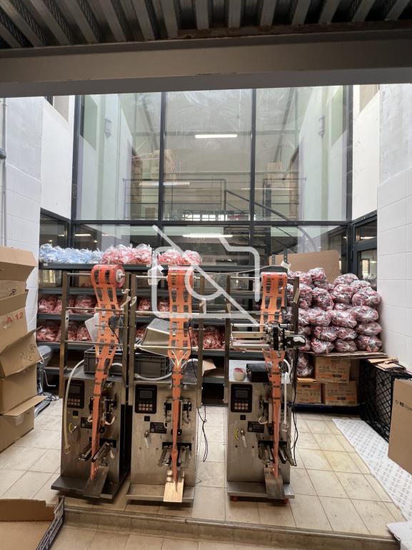 Entrepôt à vendre à Champigny-sur-Marne - 673 m²