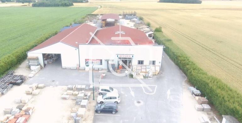 Entrepôt à vendre à Avrainville - 1 350 m²