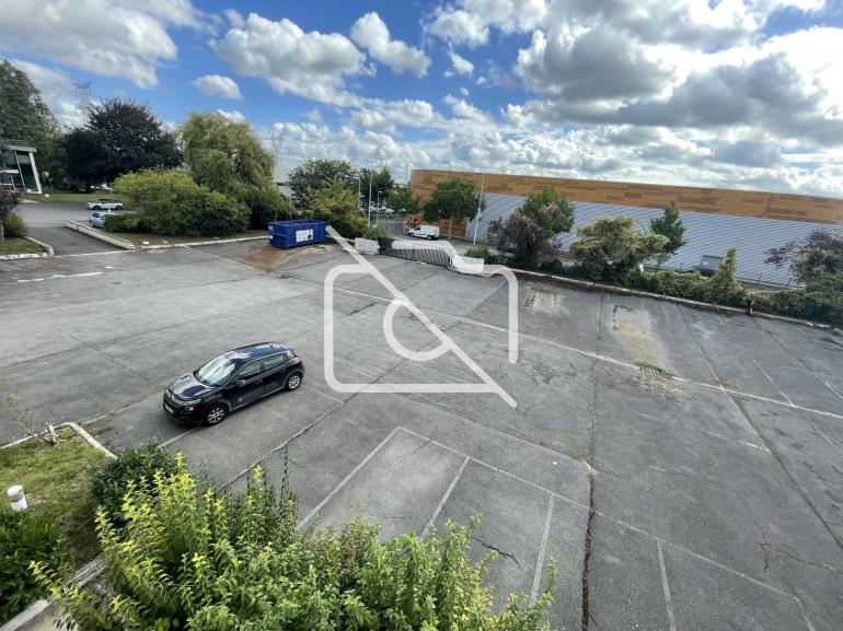 Entrepôt à louer à Torcy - 3 700 m²