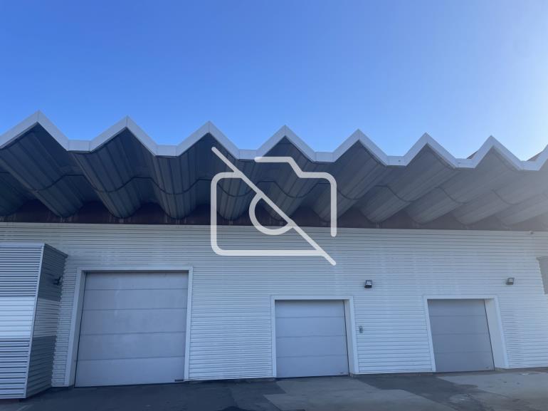 Entrepôt à vendre à Savigny-le-Temple - 4 261 m²