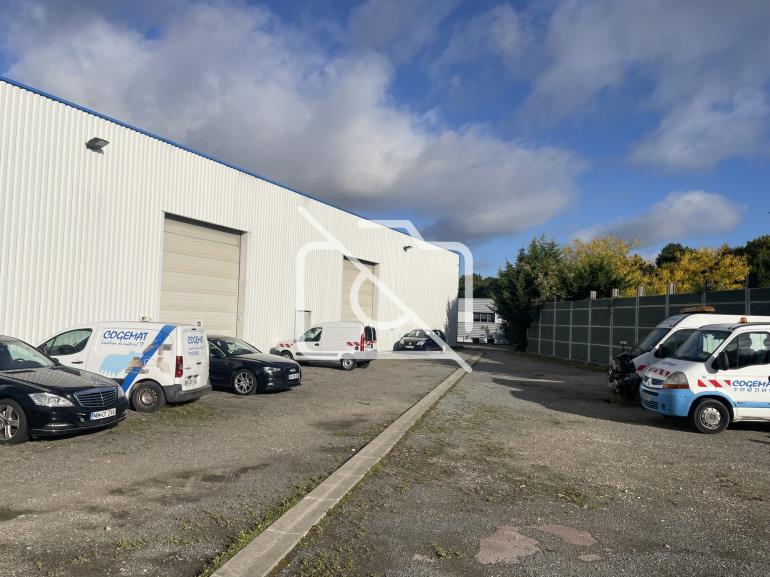 Entrepôt à vendre à Claye-Souilly - 800 m²