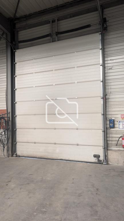 Entrepôt à vendre à Claye-Souilly - 800 m²