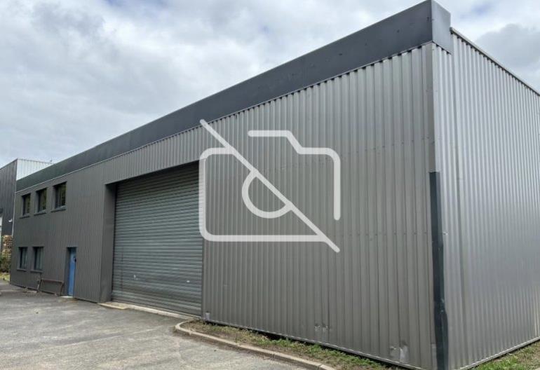 Entrepôt à louer à Bondoufle - 910 m²