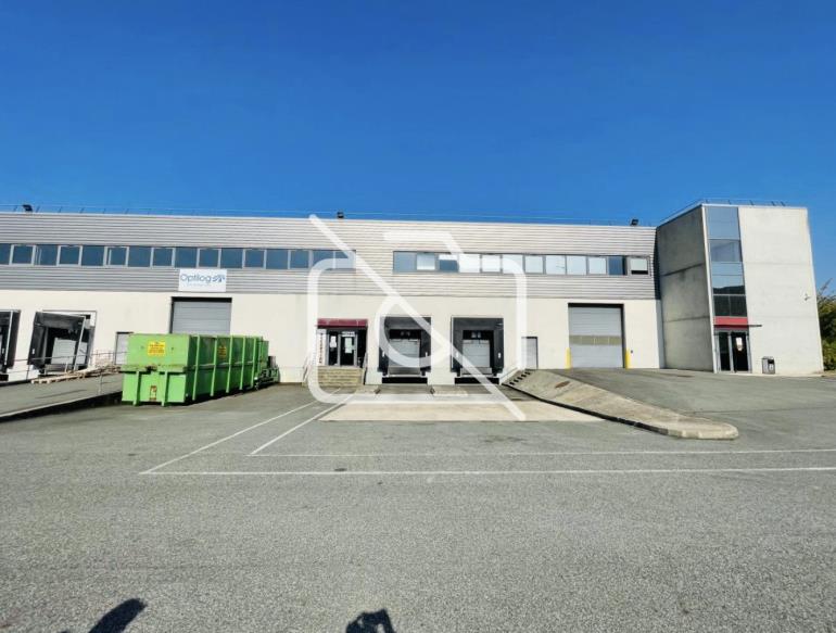 Entrepôt à louer à Lieusaint - 5 479 m²