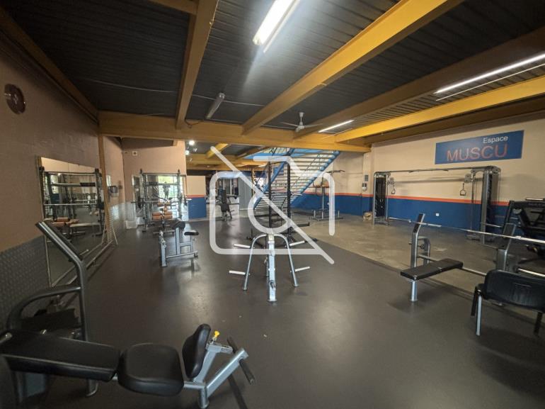 Entrepôt à louer à Boissy-Saint-Léger - 1 200 m²