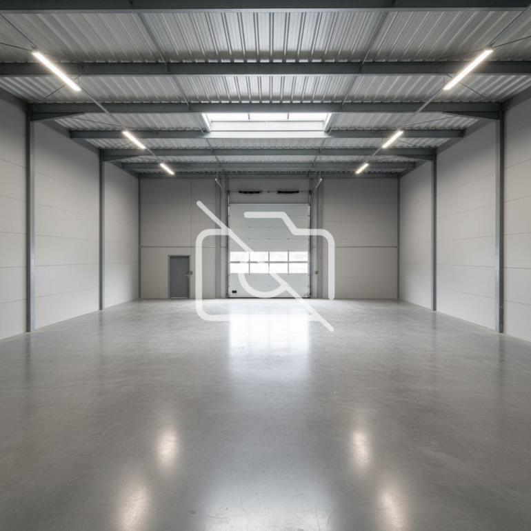 Entrepôt à vendre à Le Pin - 372 m²