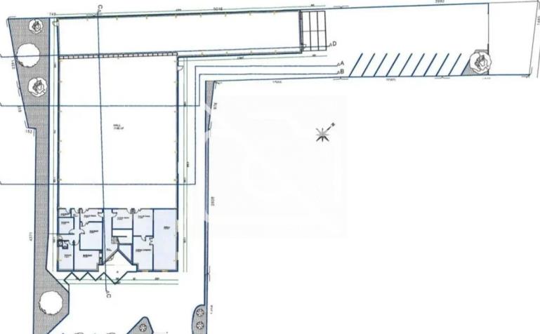 Entrepôt à vendre à Linas - 1 668 m²