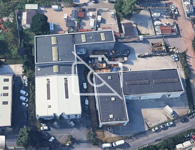 Entrepôt à vendre à Linas - 1 668 m²