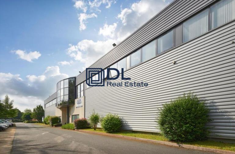 Entrepôt à louer à Magny-les-Hameaux - 1 248 m²