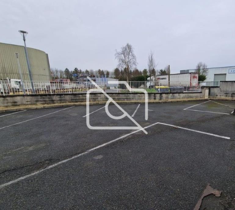 Entrepôt à louer à Claye-Souilly - 432 m²