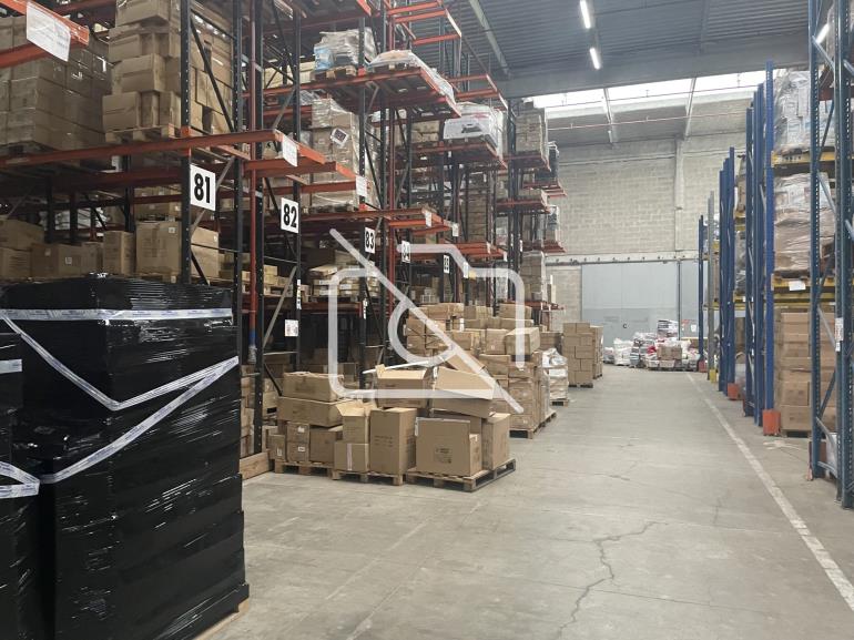 Entrepôt à louer à Croissy-Beaubourg - 2 400 m²