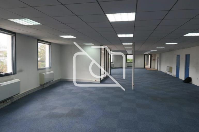 Entrepôt à louer à Lisses - 3 167 m²