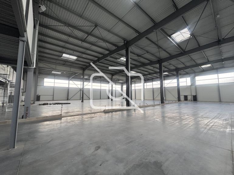 Entrepôt à louer à Torcy - 3 428 m²