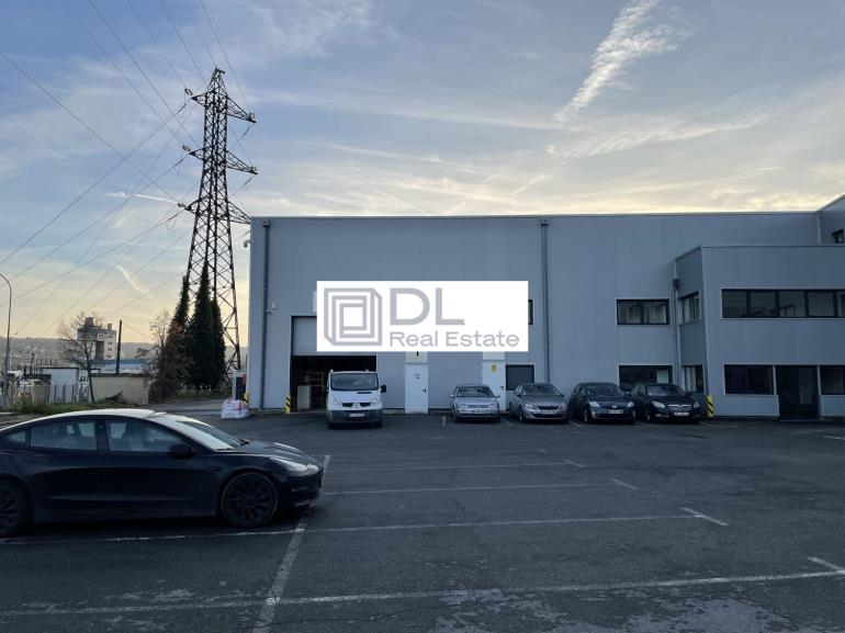 Entrepôt à louer à Meaux - 440 m²
