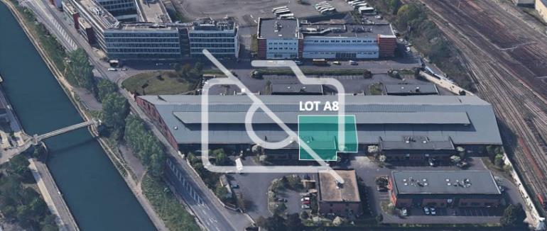 Entrepôt à louer à Saint-Denis - 714 m²