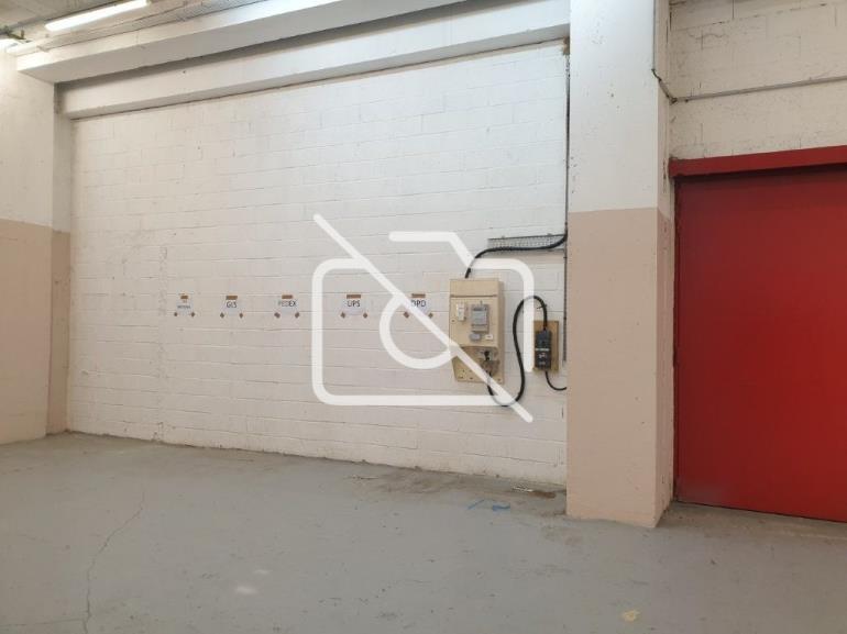 Entrepôt à vendre à Bagnolet - 744 m²