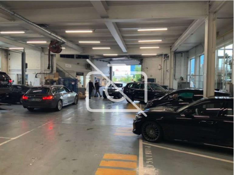 Entrepôt à louer à Ivry-sur-Seine - 2 239 m²