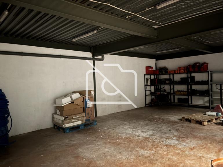 Entrepôt à louer à Gretz-Armainvilliers - 600 m²
