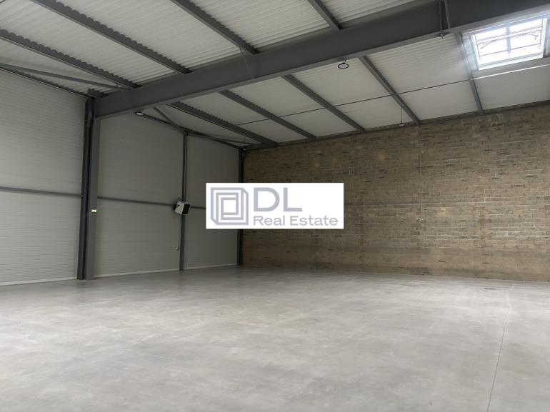 Entrepôt à louer à Lieusaint - 1 000 m²