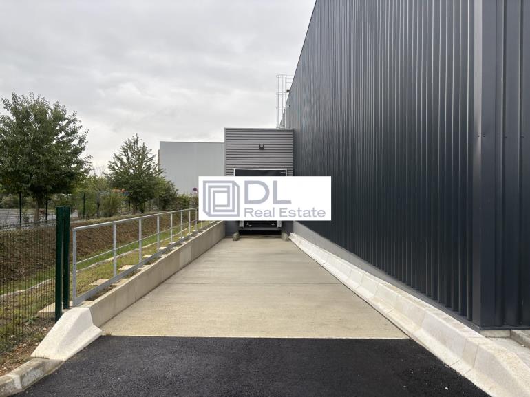 Entrepôt à louer à Lieusaint - 1 000 m²