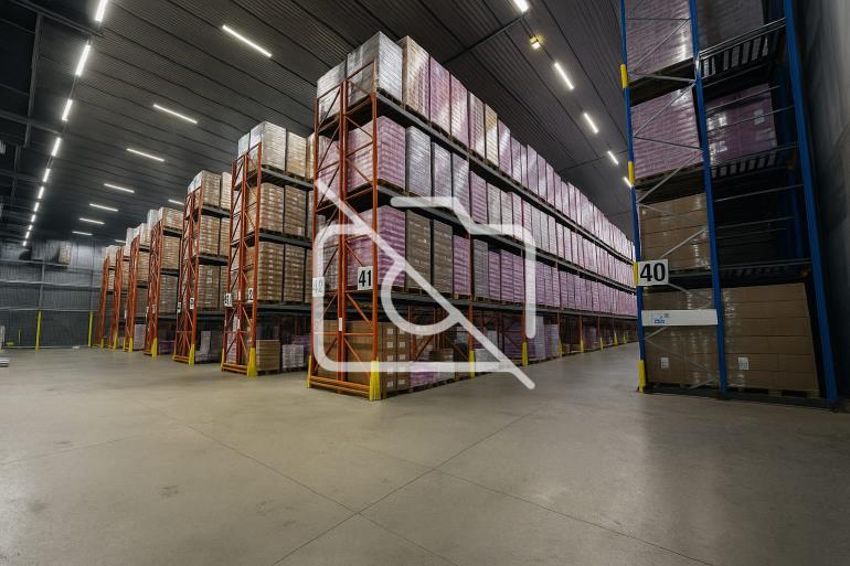 Entrepôt à vendre à Meaux - 4 322 m²