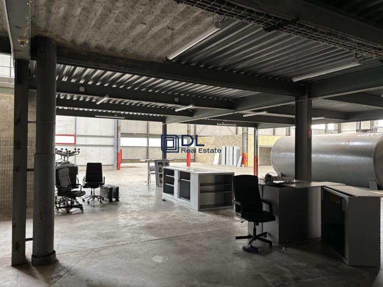 Entrepôt à vendre à Créteil - 3 940 m²