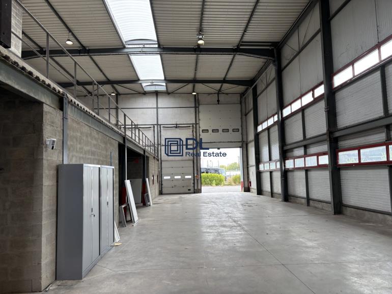 Entrepôt à vendre à Créteil - 3 940 m²