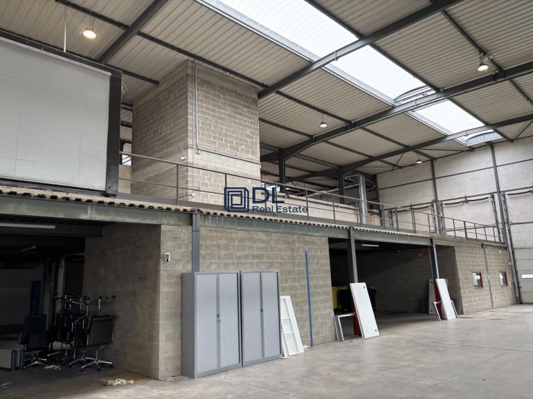 Entrepôt à vendre à Créteil - 3 940 m²
