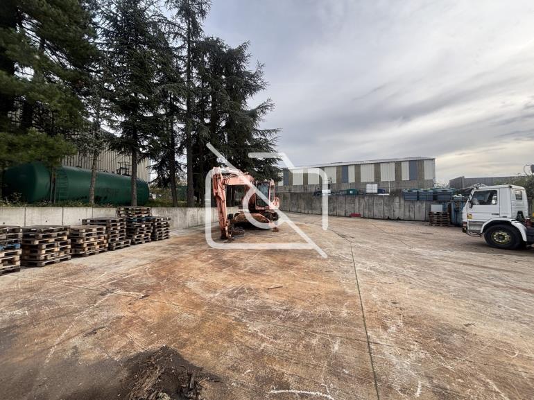 Entrepôt à louer à Villeparisis - 526 m²