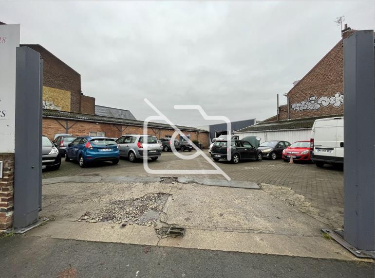 Entrepôt à vendre à Loos - 1 281 m²
